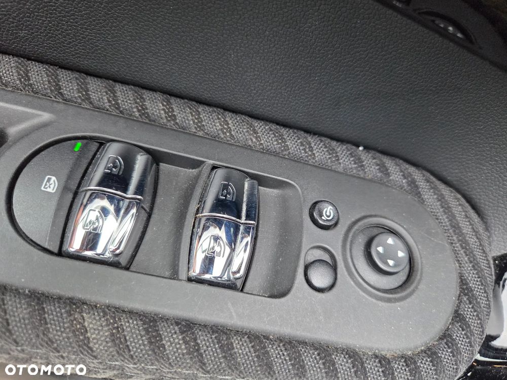 MINI Countryman - 33