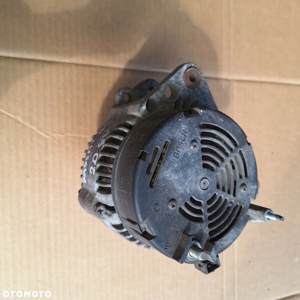 ALTERNATOR PASSAT B4 2.0 8V - 2