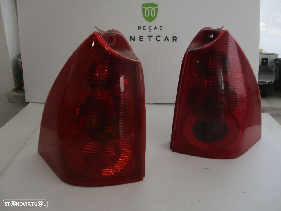 Farol Farolim Peugeot 307 SW Carrinha Esquerdo Direito - 2