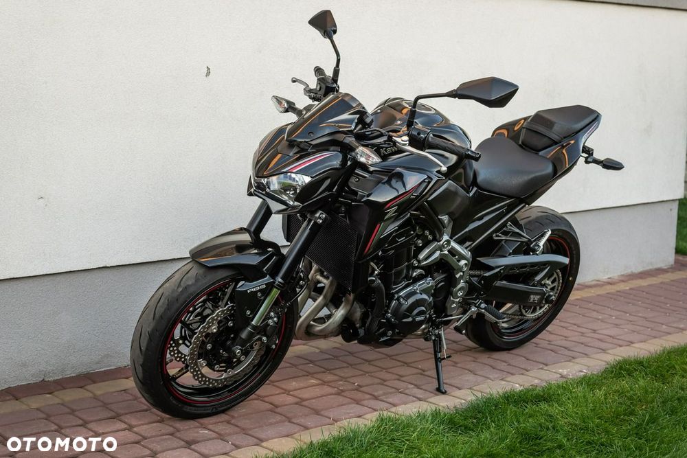 Kawasaki Z - 6