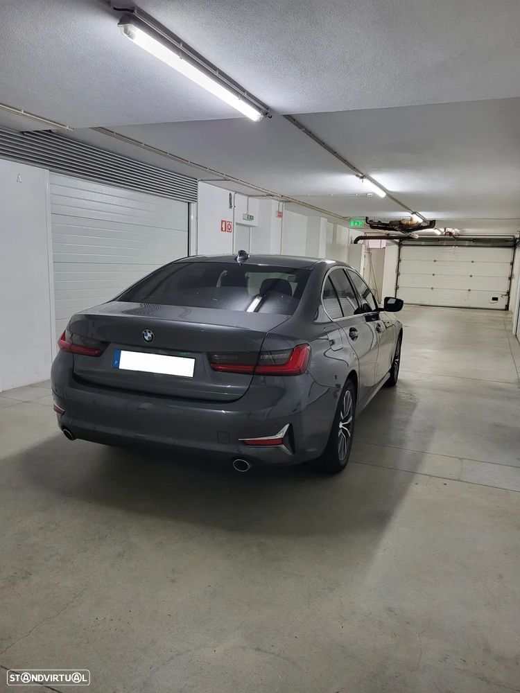 BMW 318 d Luxury Line - 3