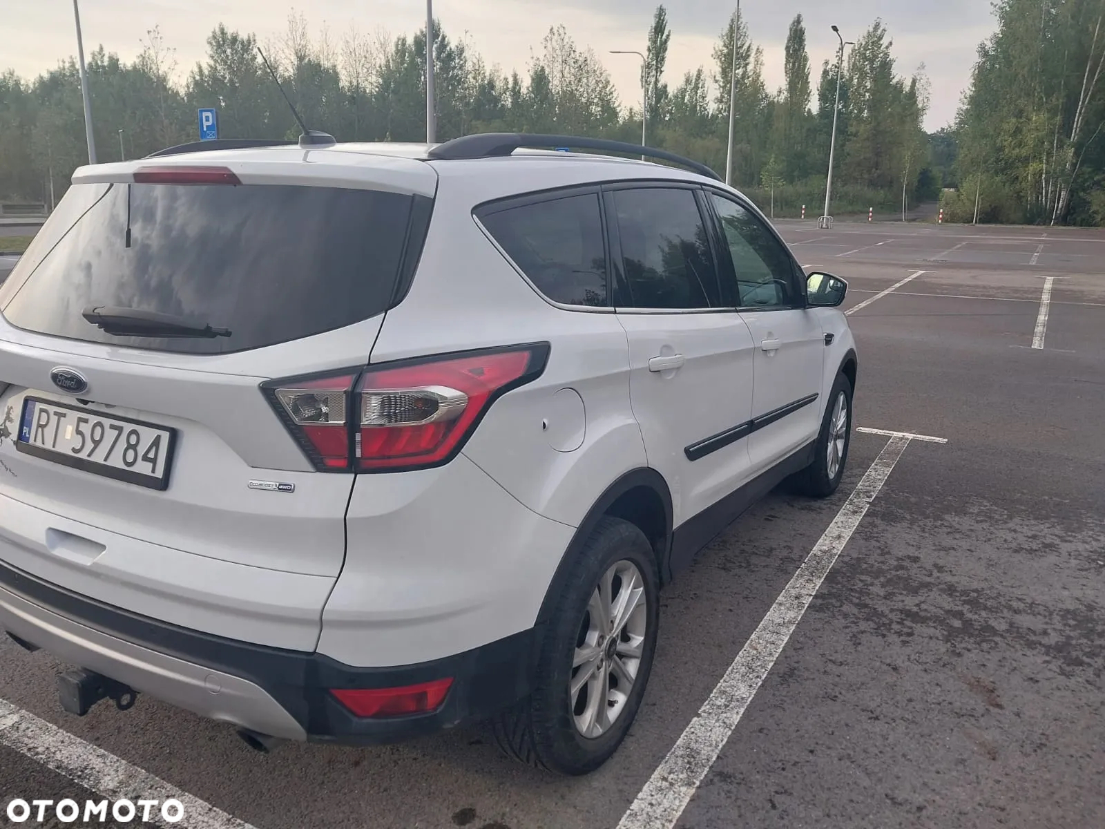 Ford Escape 2.0 EcoBoost AWD Titanium - 3