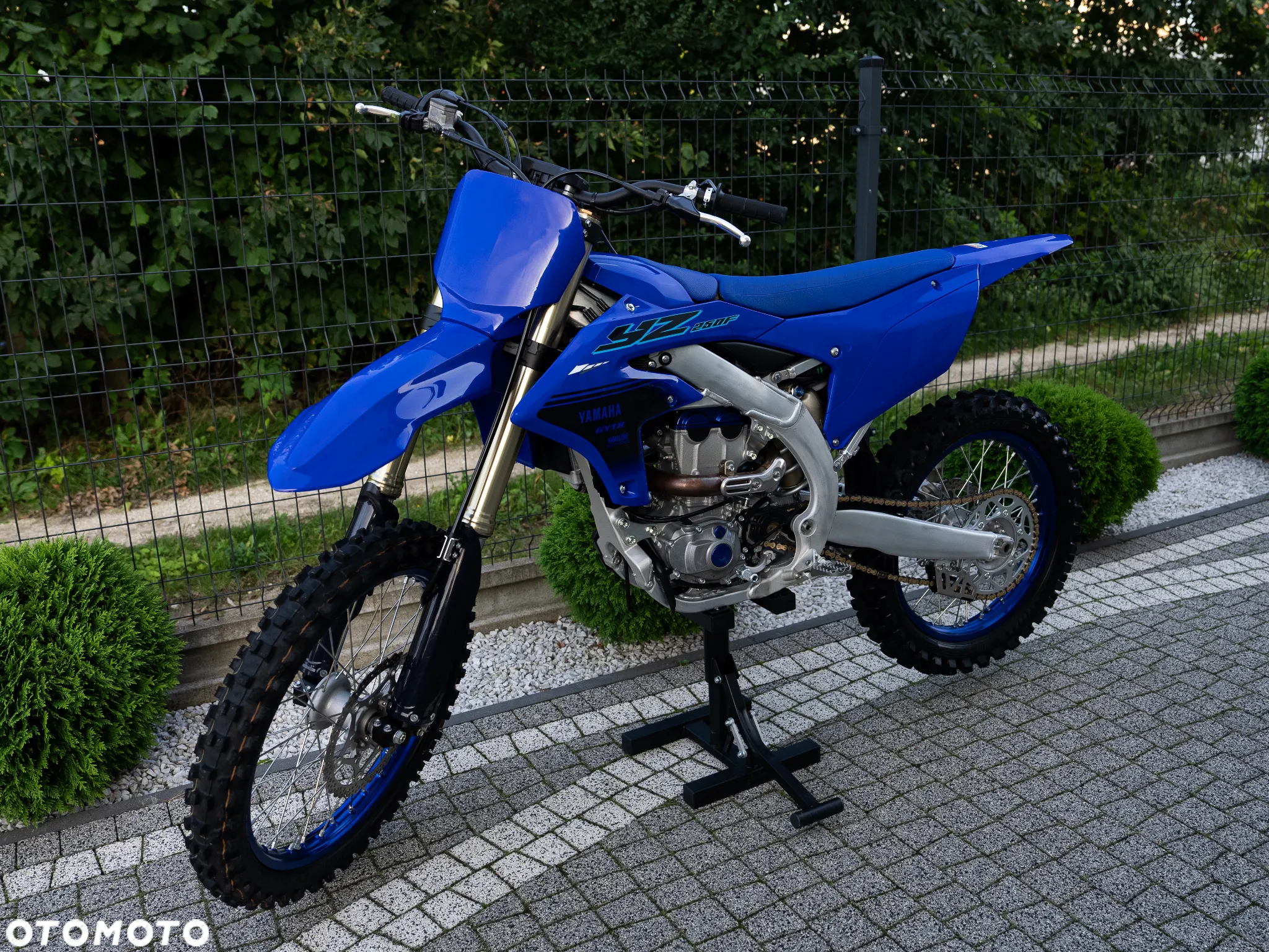 Yamaha YZ - 7