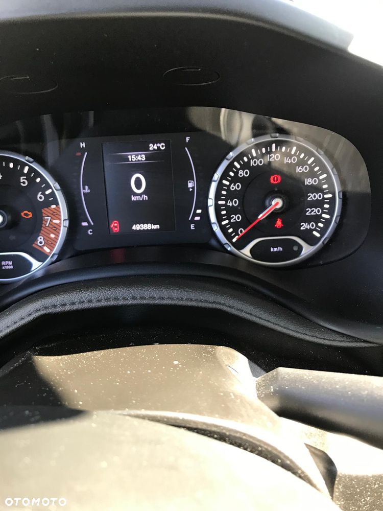 Jeep Renegade 1.0 GSE T3 Turbo Sport FWD S&S - 8