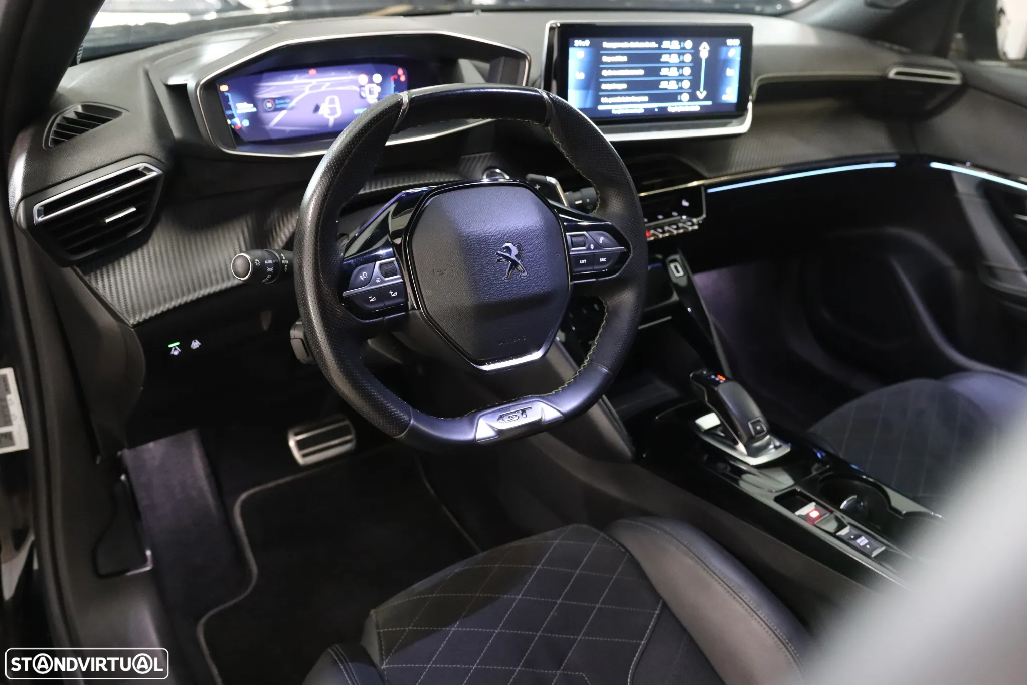 Peugeot 2008 PureTech 130 EAT8 GT - 6
