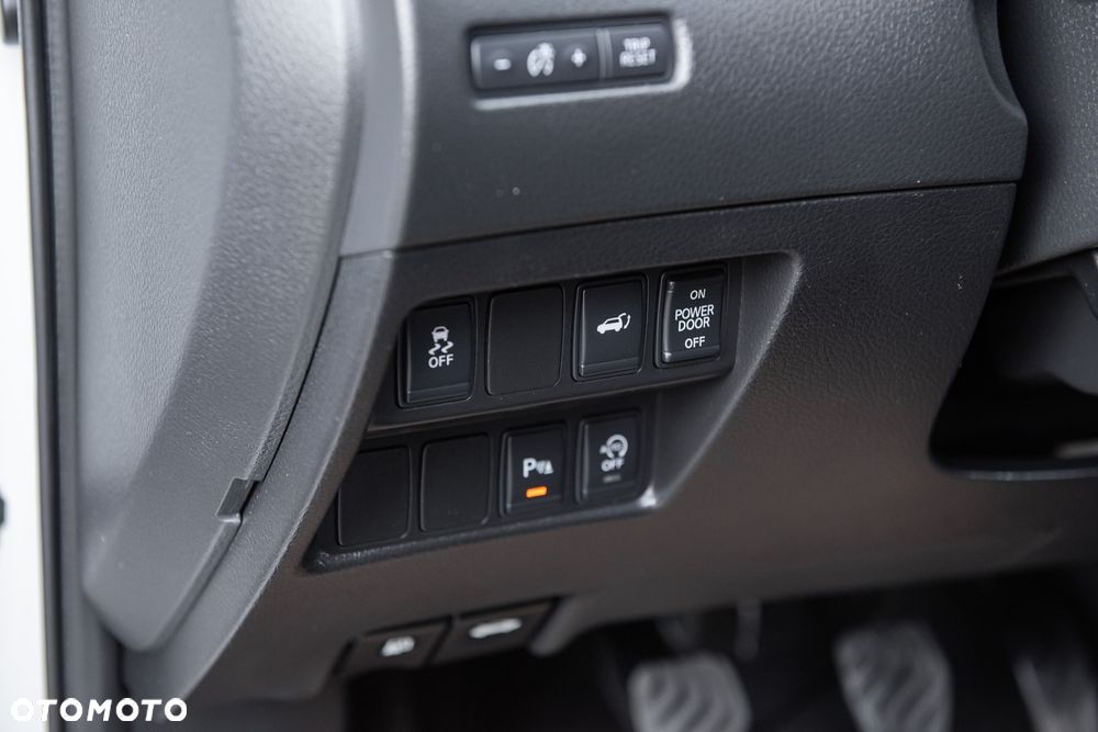 Nissan X-Trail - 19