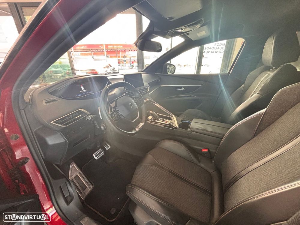 Peugeot 3008 1.2 PureTech GT Line Grip Control EAT6 - 4