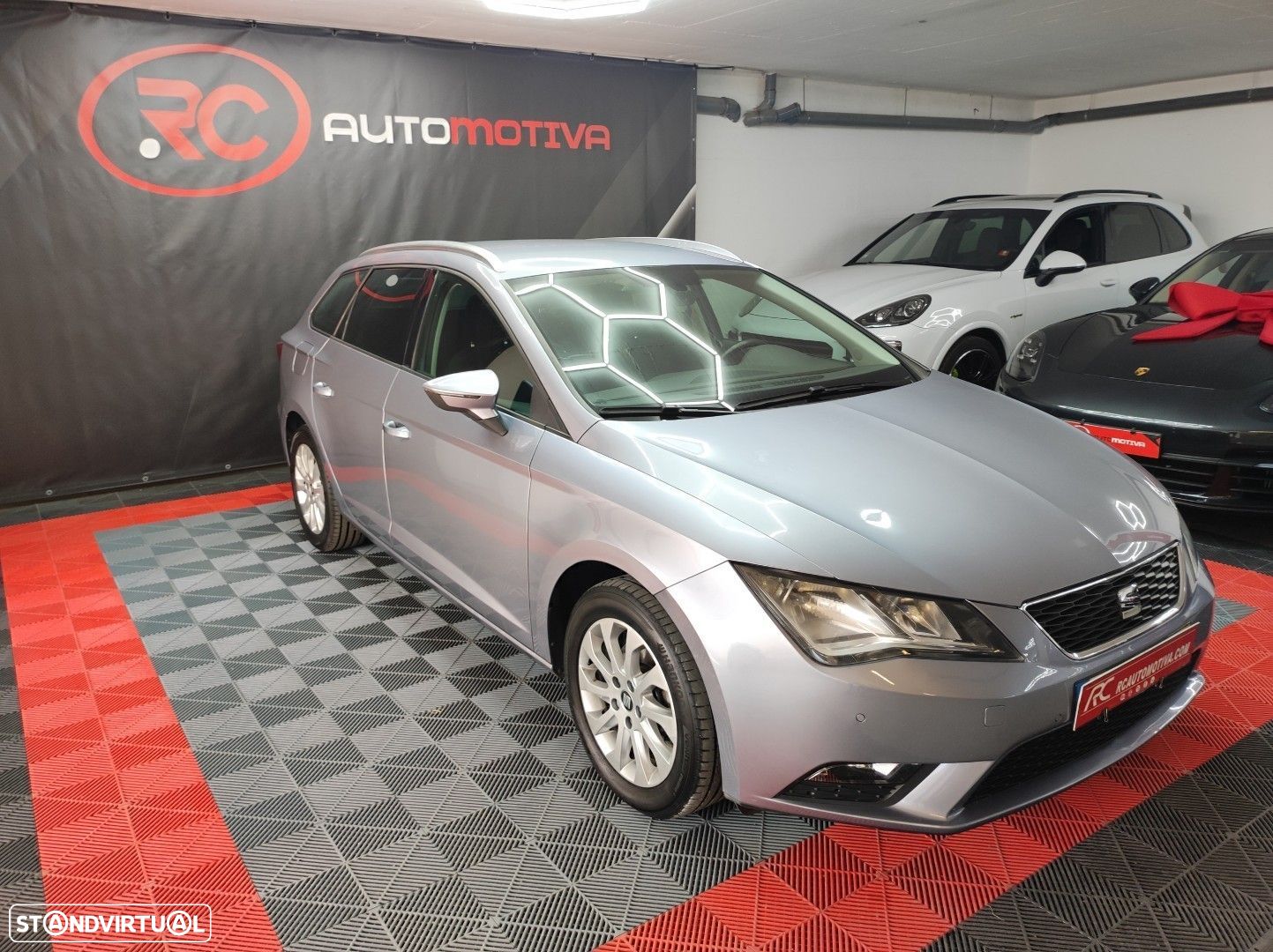 SEAT Leon ST 1.6 TDI Style DSG S/S - 1