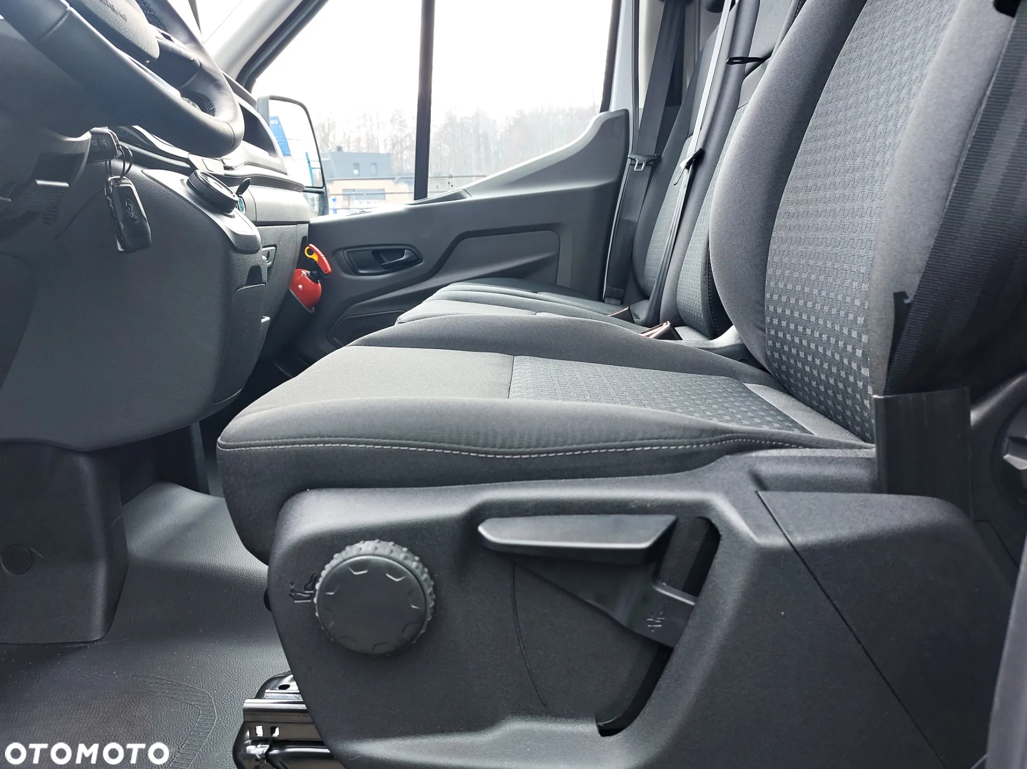 Ford Transit - 24