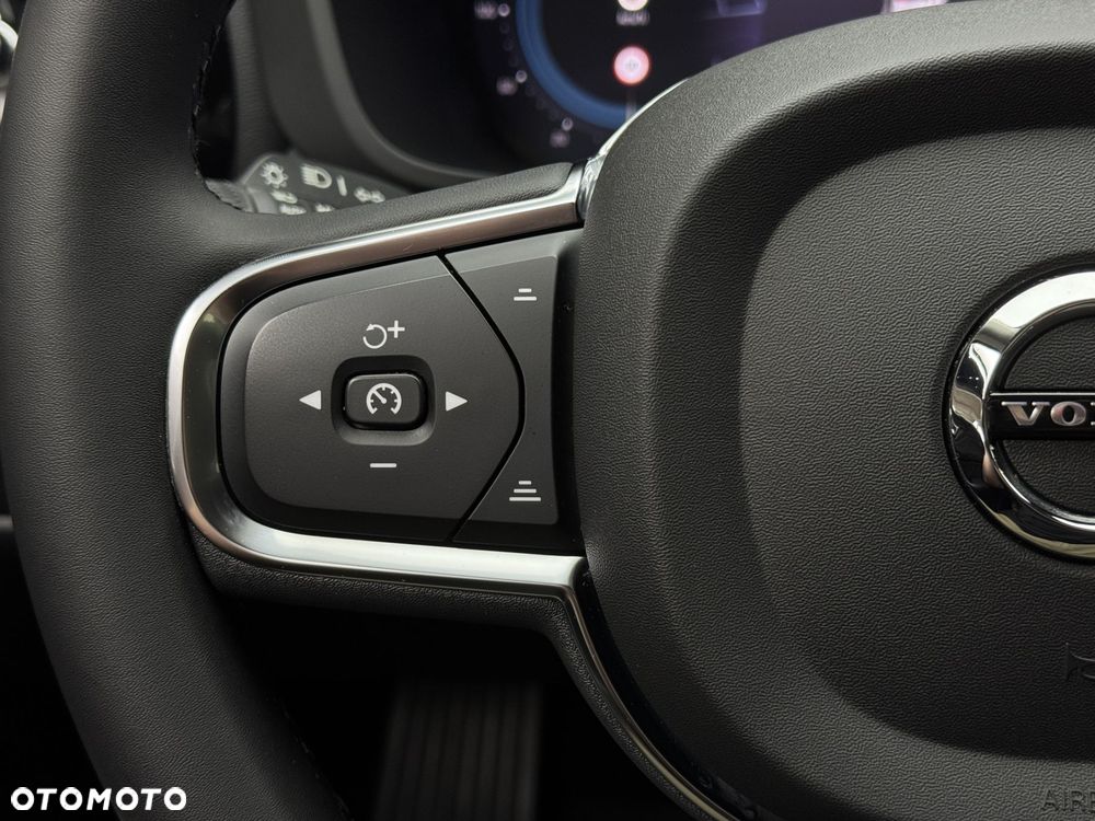 Volvo XC 60 B4 B Core - 25