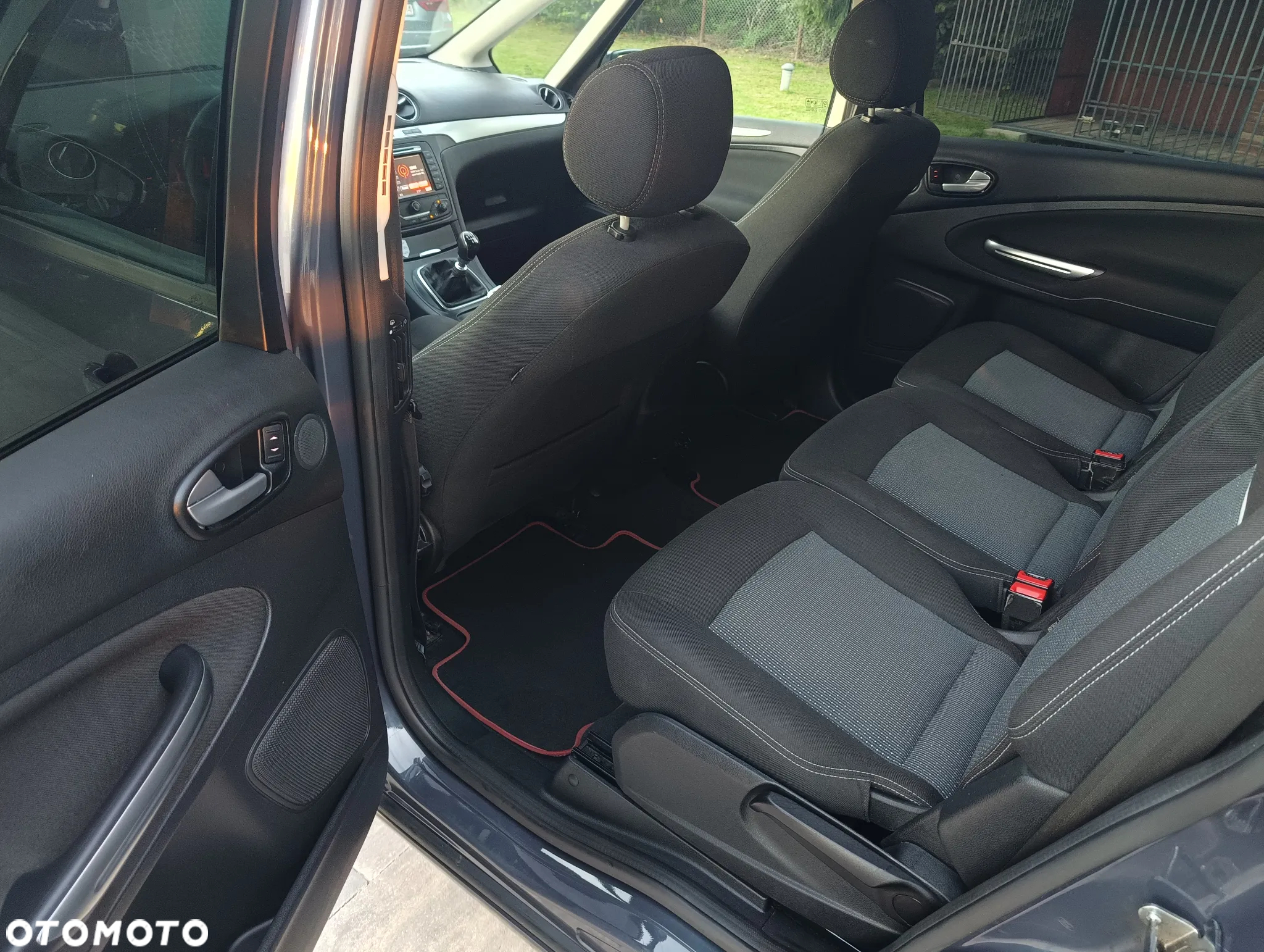 Ford S-Max 2.0 TDCi Titanium - 11