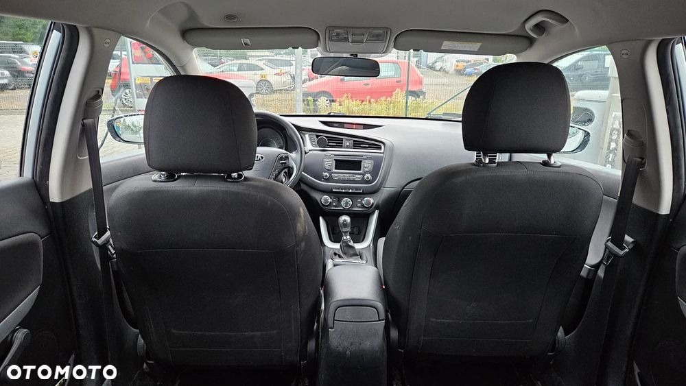 Kia Ceed 1.6 GDI M - 17