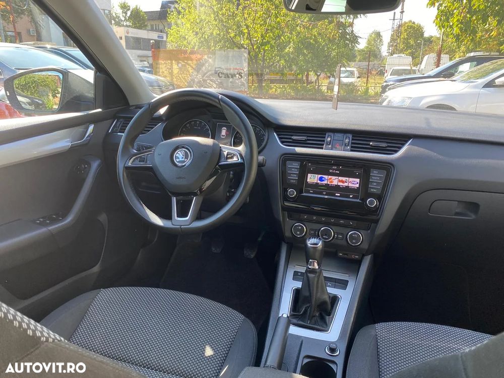 Skoda Octavia 1.6 TDI Style - 14