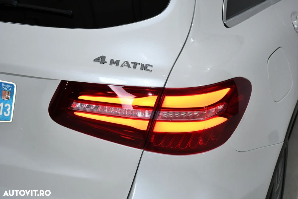 Mercedes-Benz GLC 250 d 4Matic 9G-TRONIC AMG Line - 23
