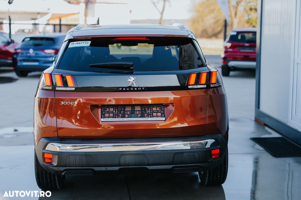 Peugeot 3008 PureTech 130 Stop & Start GPF EAT8 Allure - 9