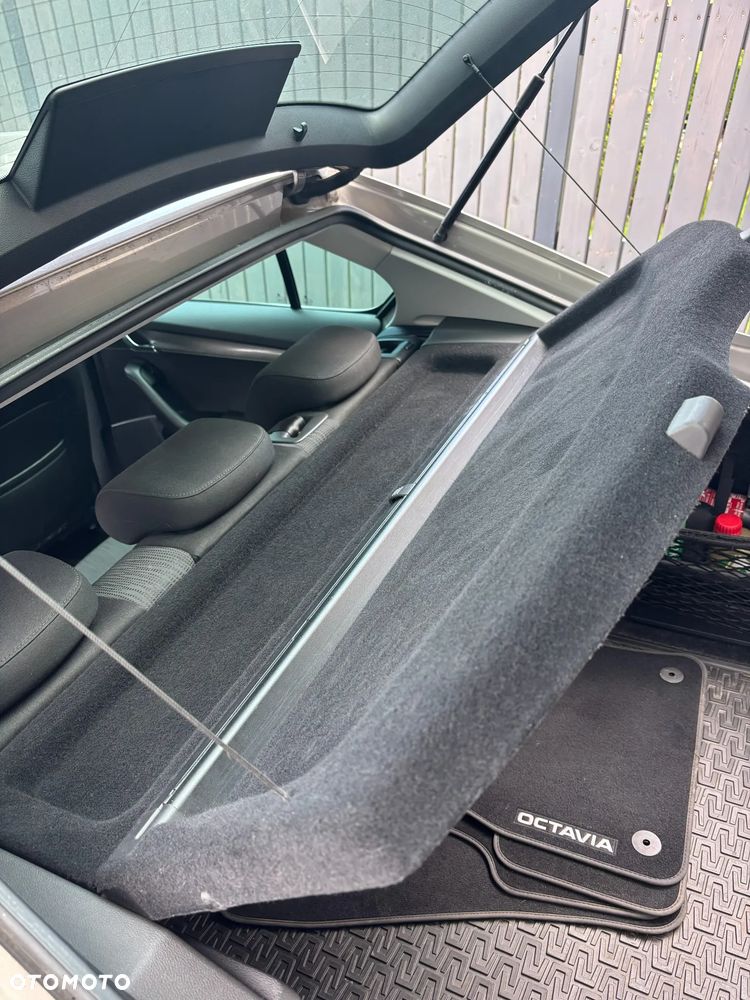 Skoda Octavia 1.4 TSI Style DSG - 12