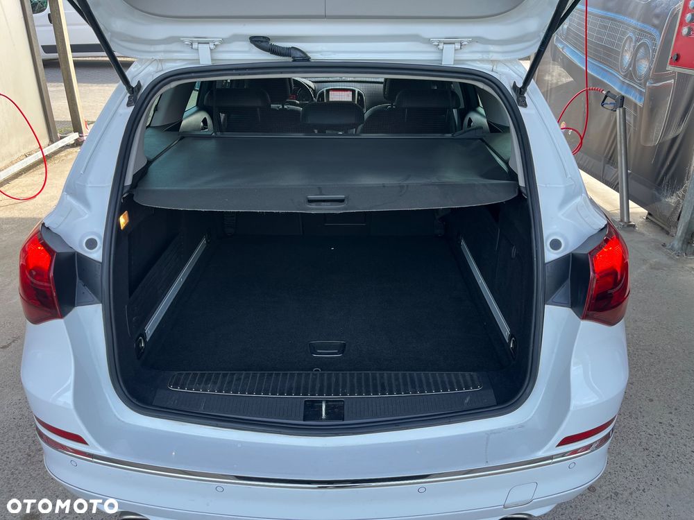 Opel Astra 2.0 BiTurbo CDTI DPF ecoFLEX SportsTourer St - 13