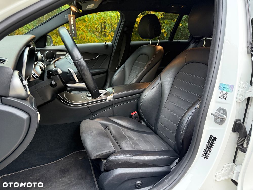 Mercedes-Benz Klasa C 300 d 4MATIC 9G-TRONIC - 14