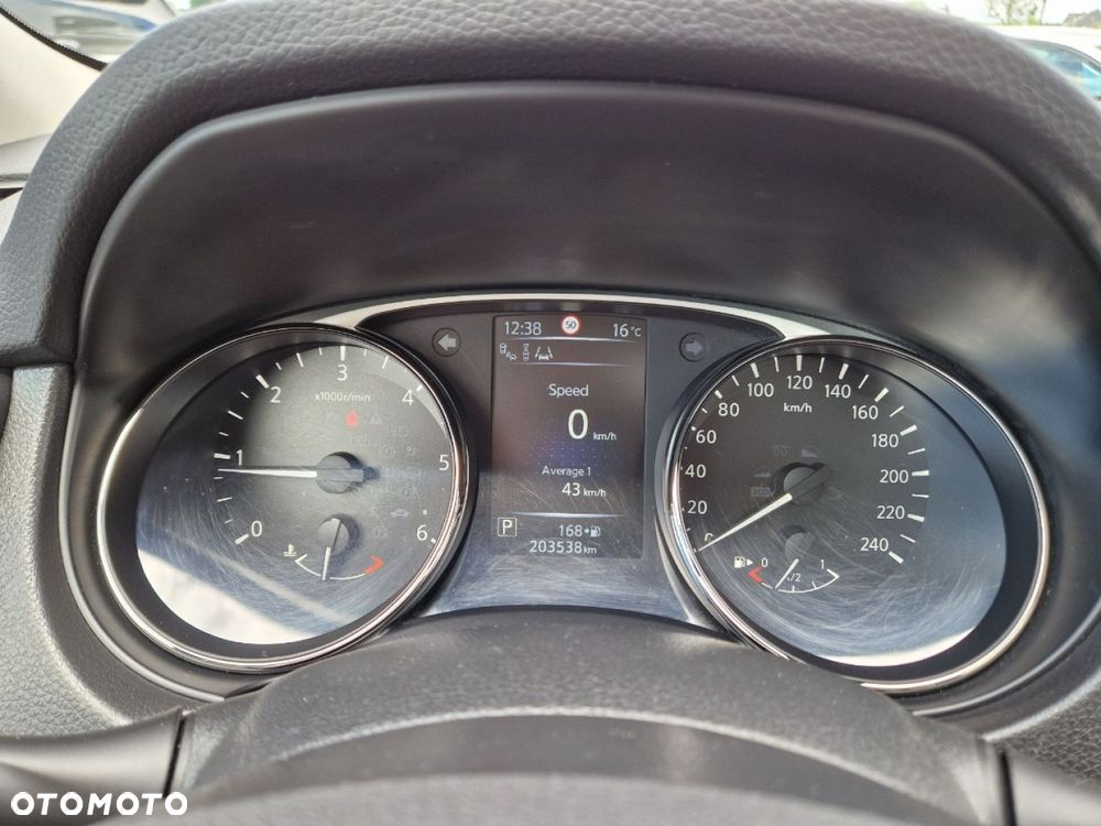 Nissan X-Trail 1.6 DCi Tekna 2WD Xtronic 7os - 16