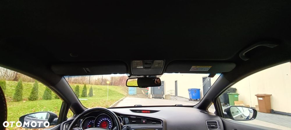 Kia Ceed 1.6 CRDi 136 DCT ISG GT Line - 24