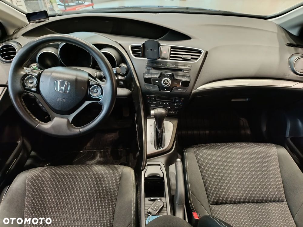 Honda Civic 1.8 Elegance (Honda Connect+) - 20