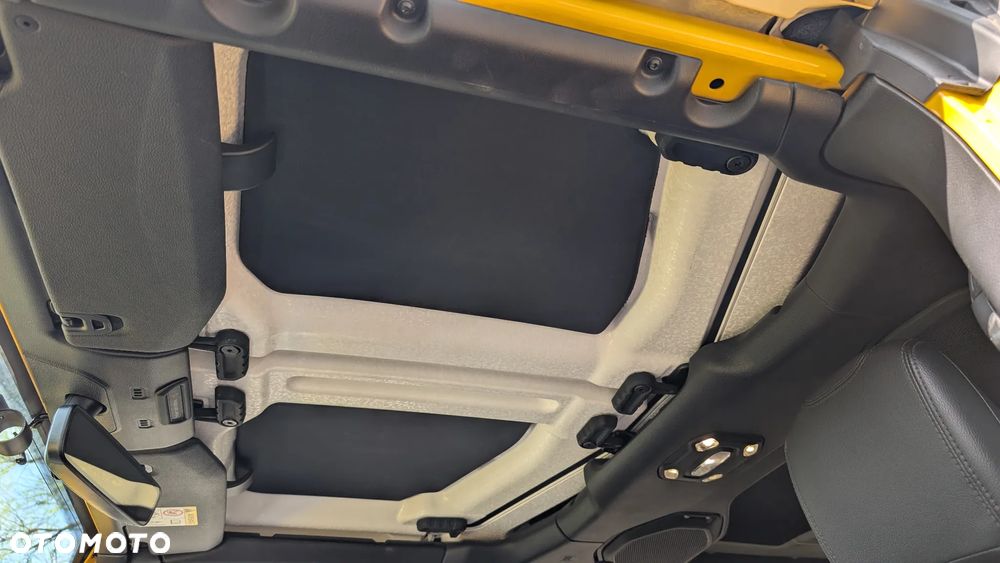 Jeep Wrangler Unlimited GME 2.0 Turbo Rubicon - 30