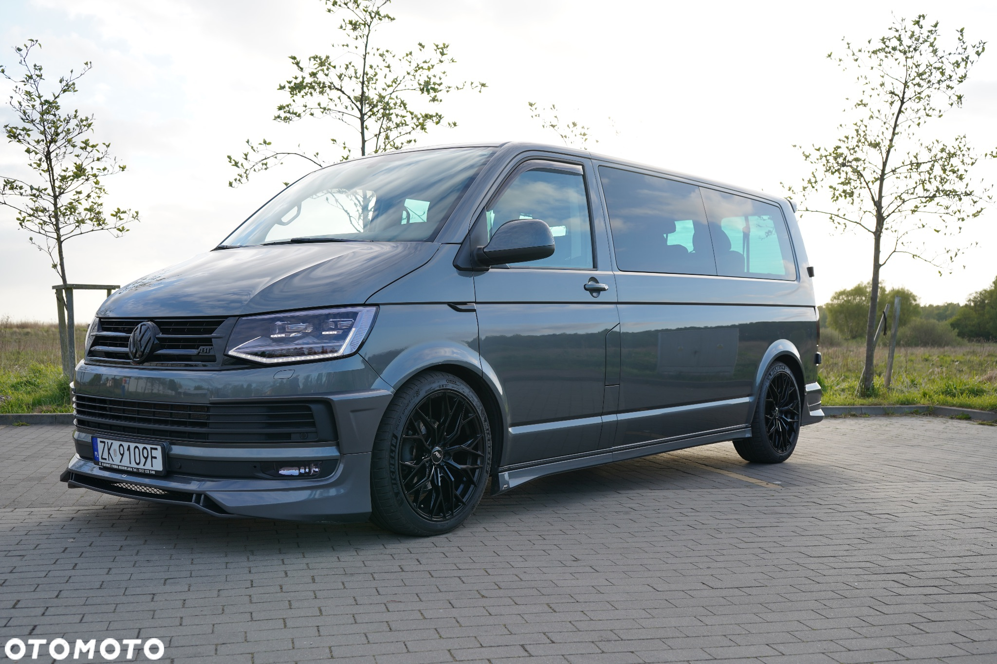 Volkswagen Caravelle 2.0 TDI L2 Highline DSG - 4