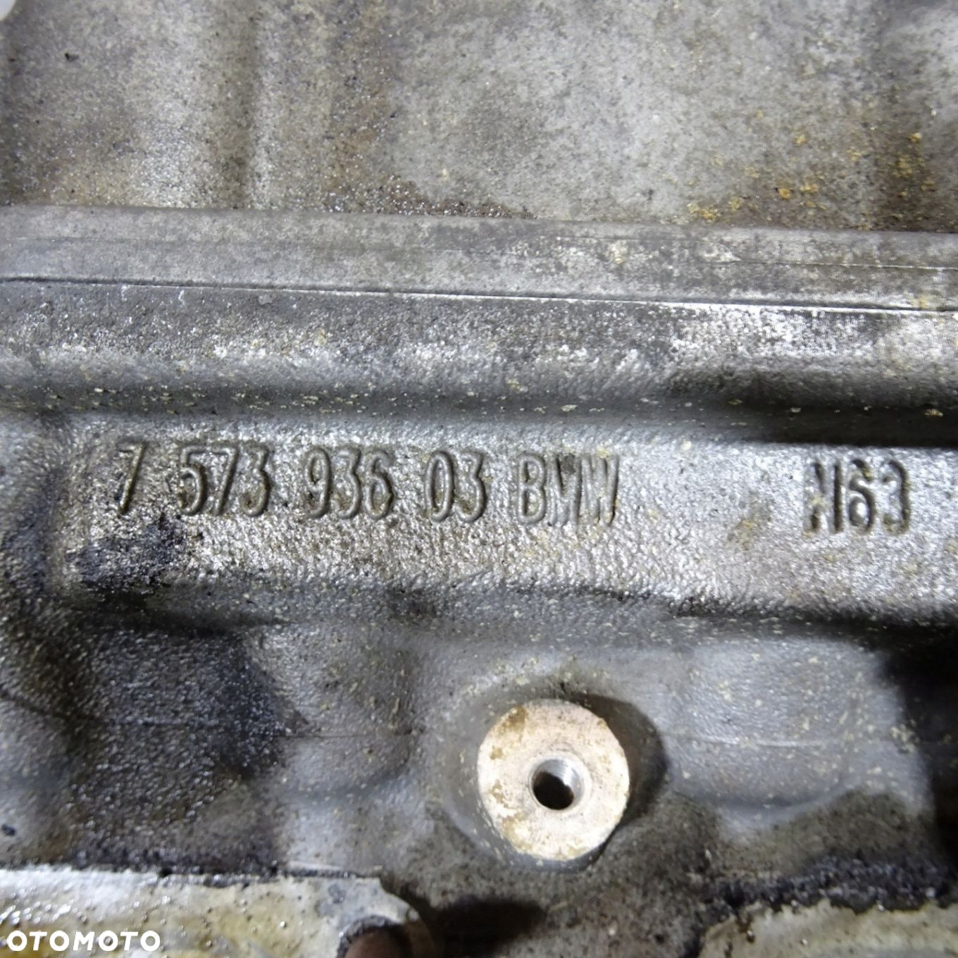 BMW 7 F01 F02 4.4 V8 GŁOWICA SILNIKA PRAWA 7573936 - 7