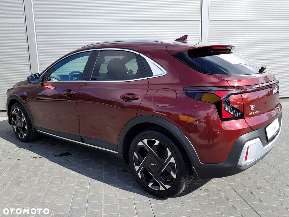 Kia XCeed 1.6 T-GDI Business Line DCT - 11