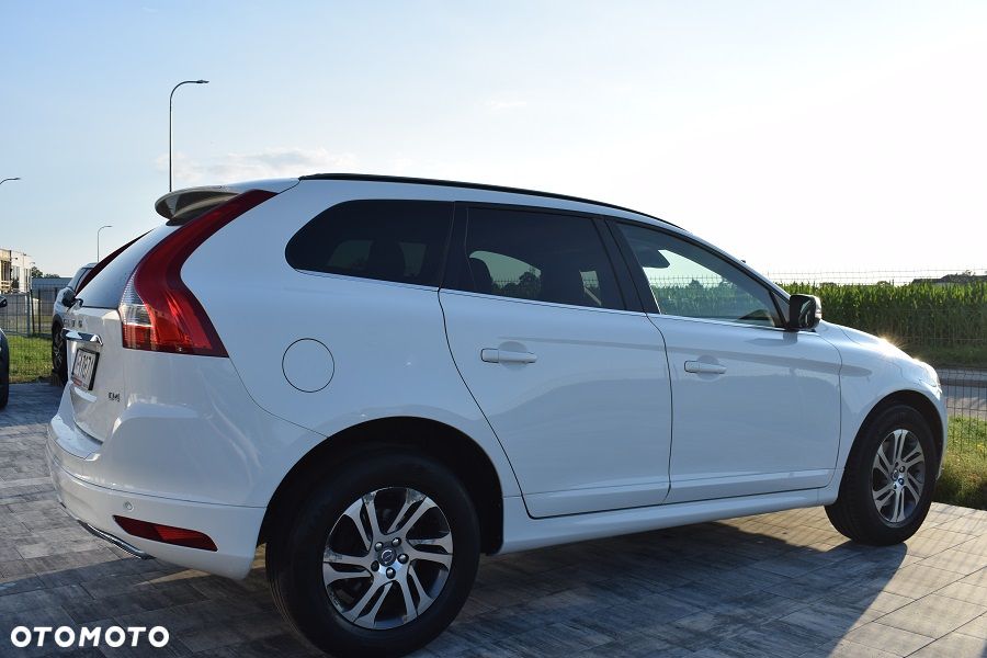 Volvo XC 60 D4 Geartronic Summum - 21