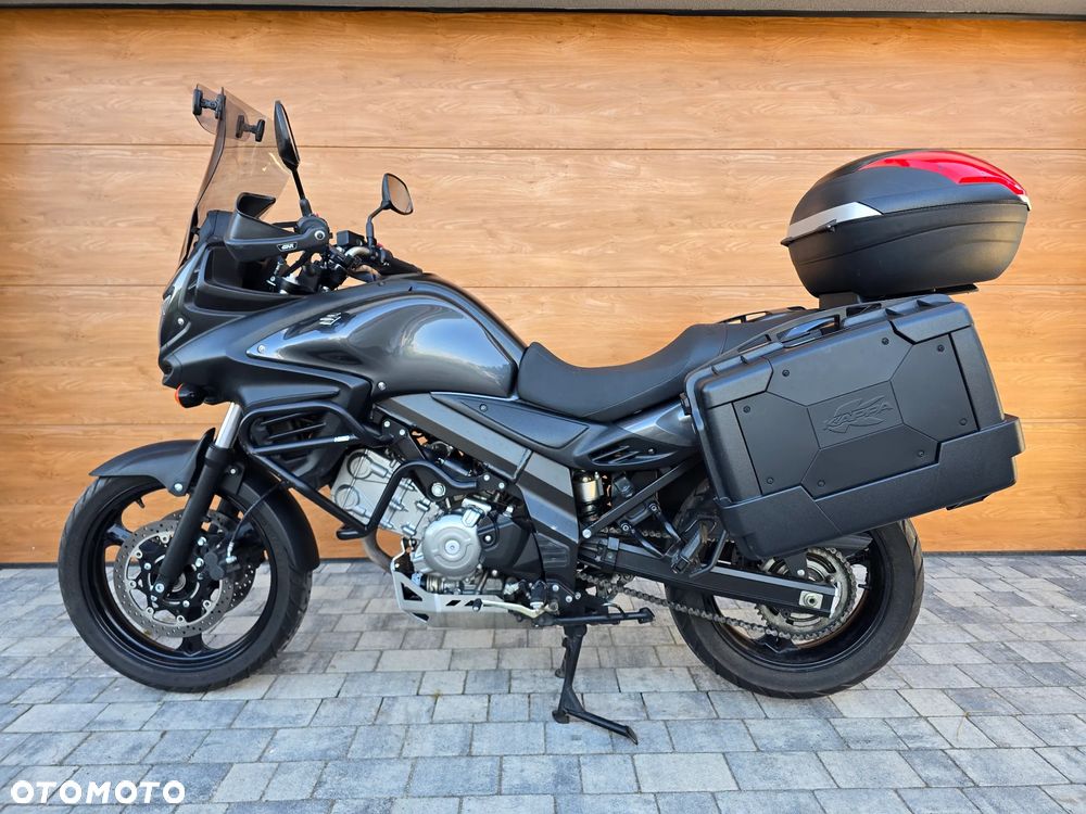 Suzuki V-STROM - 1