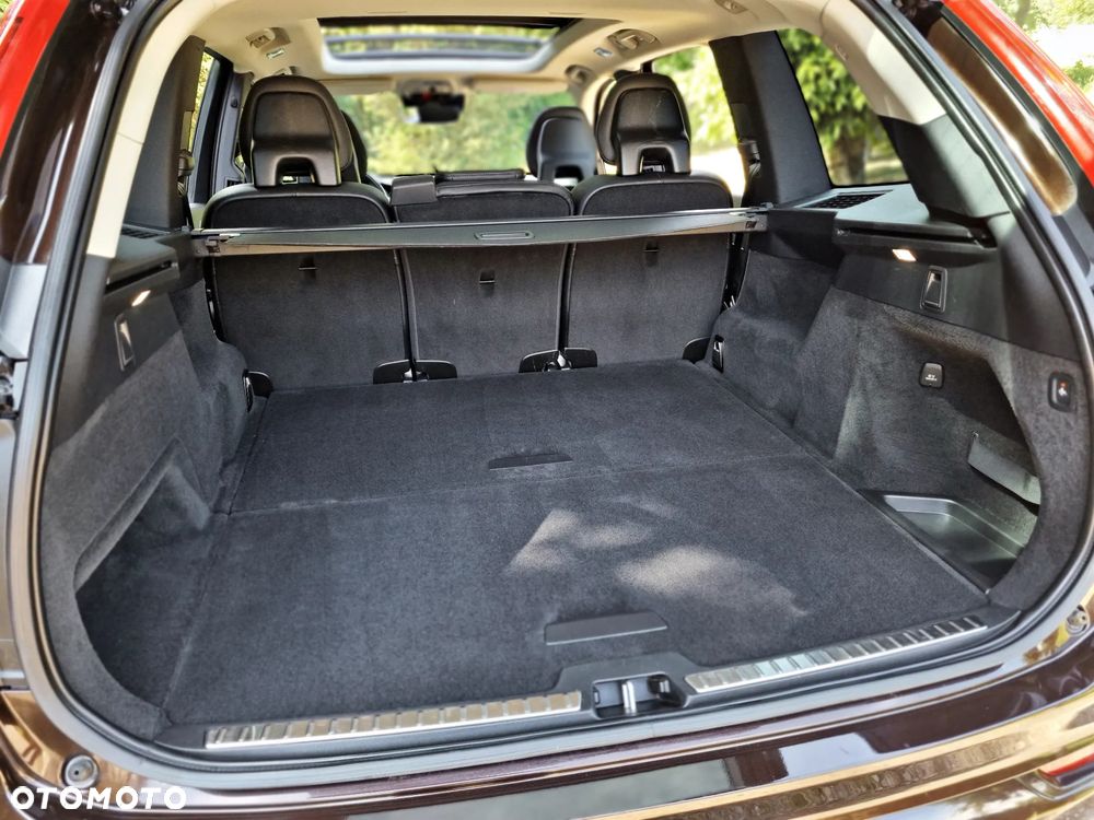 Volvo XC 90 B5 D AWD Geartronic Momentum Pro - 18