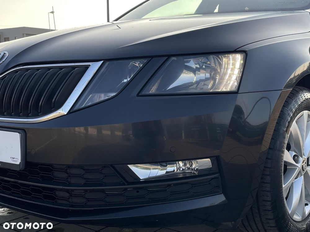 Skoda Octavia 1.5 TSI ACT Ambition - 9