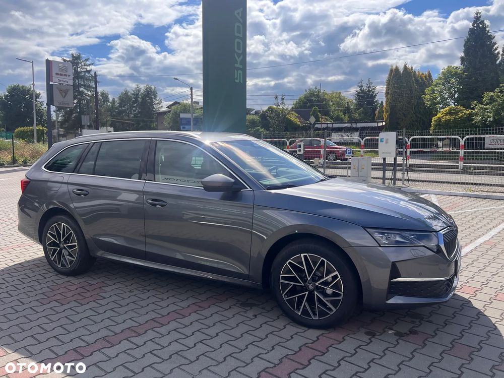 Skoda Octavia 1.5 TSI mHEV Drive Selection DSG - 2