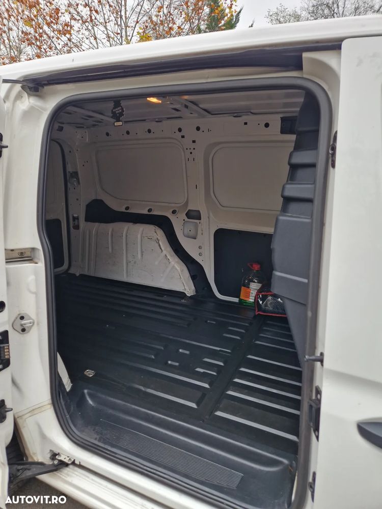 Volkswagen Caddy - 6