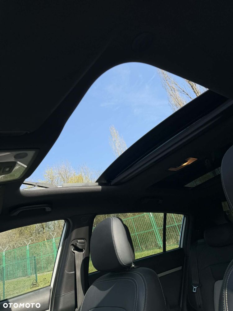 Kia Sportage 2.0 CRDI XL AWD - 13