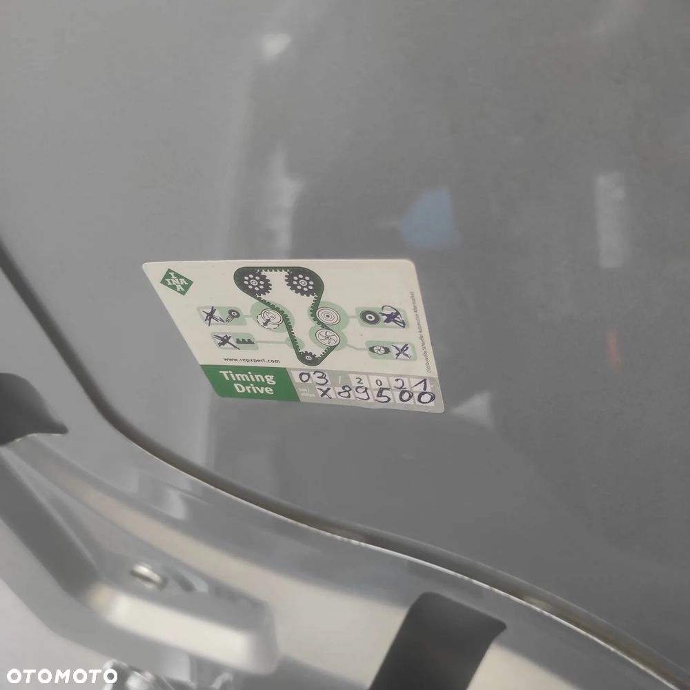 Volkswagen Golf - 27