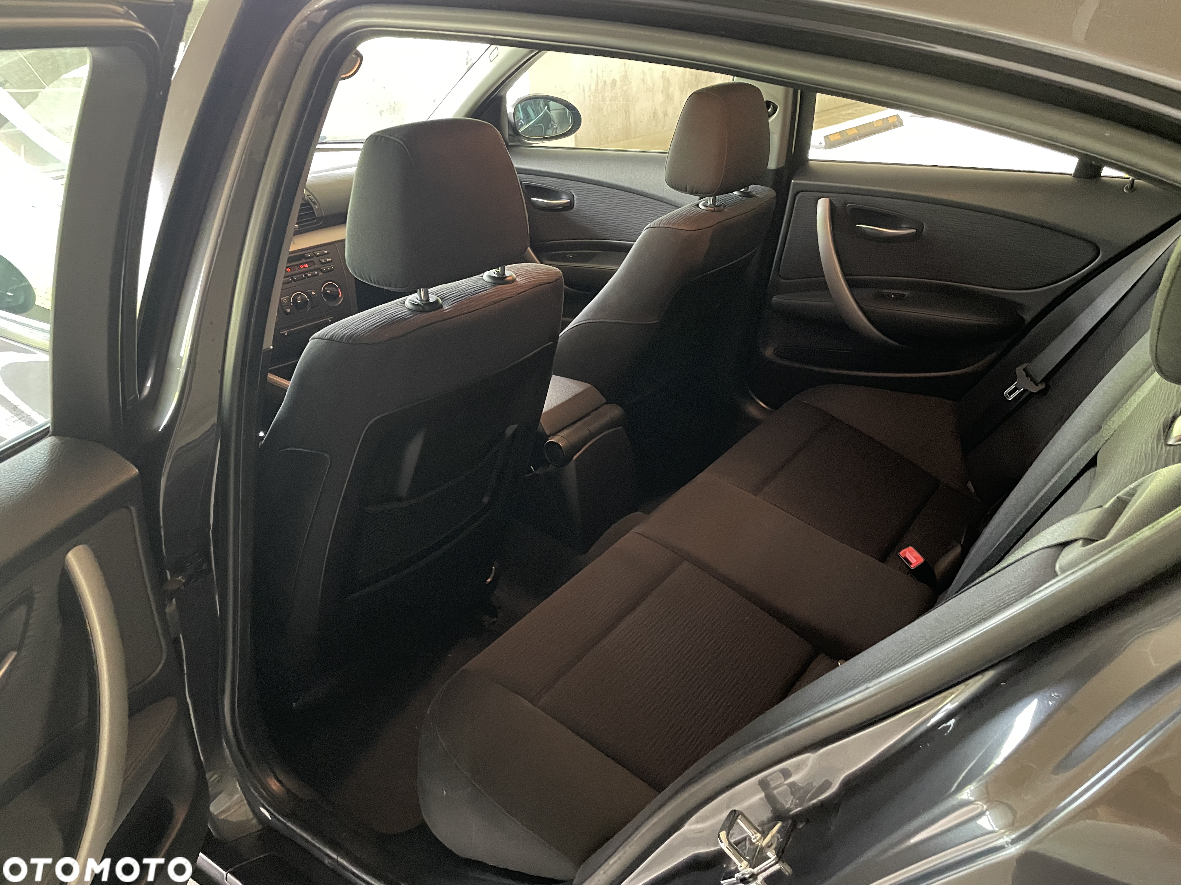 BMW Seria 1 116i - 17