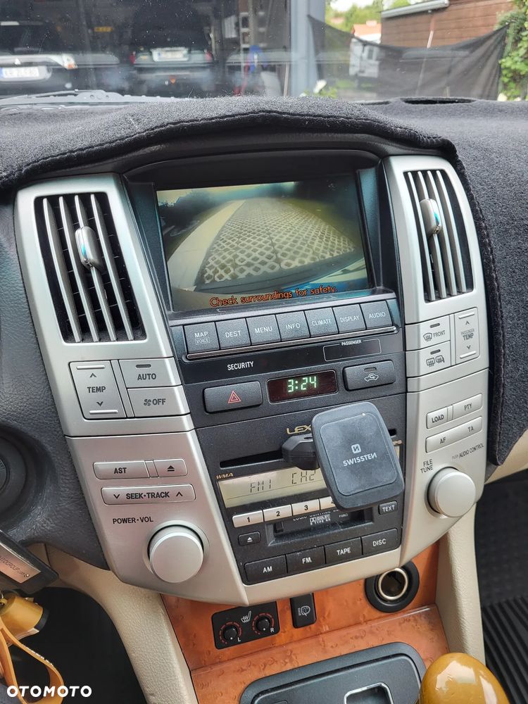 Lexus RX - 16