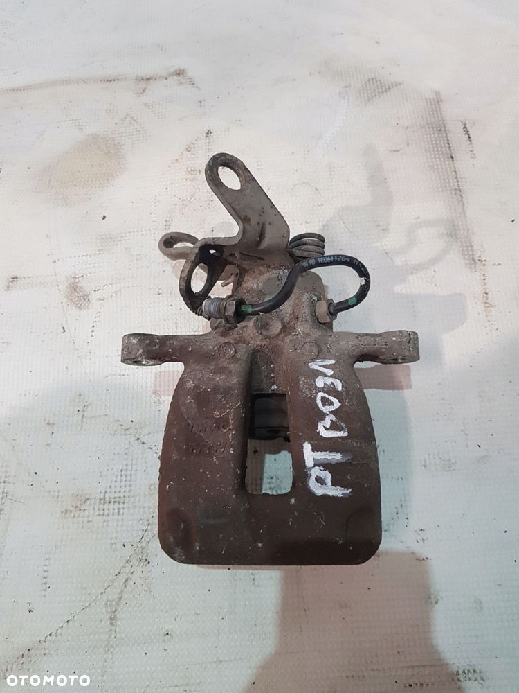 zacisk hamulcowy prawy tył vw skoda audi a3 8p eur 08r 2.0 tfsi - 1