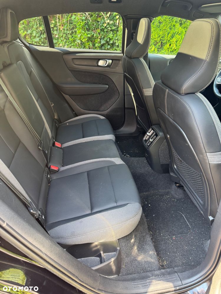 Volvo C40 Recharge Twin AWD Ultimate - 8