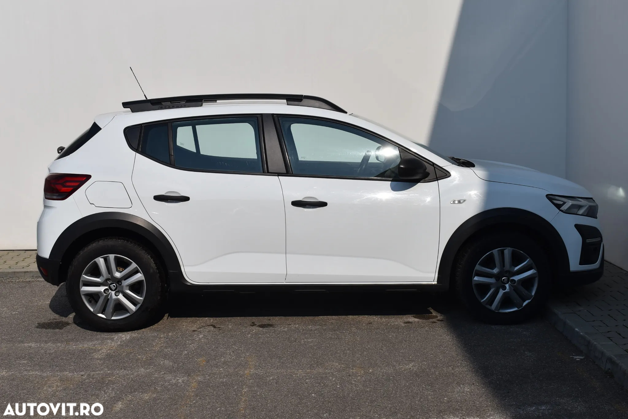 Dacia Sandero TCe 90 MT6 Comfort - 4