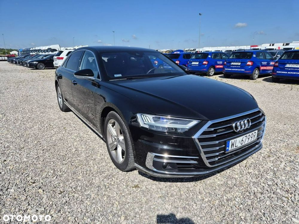 Audi A8 - 4
