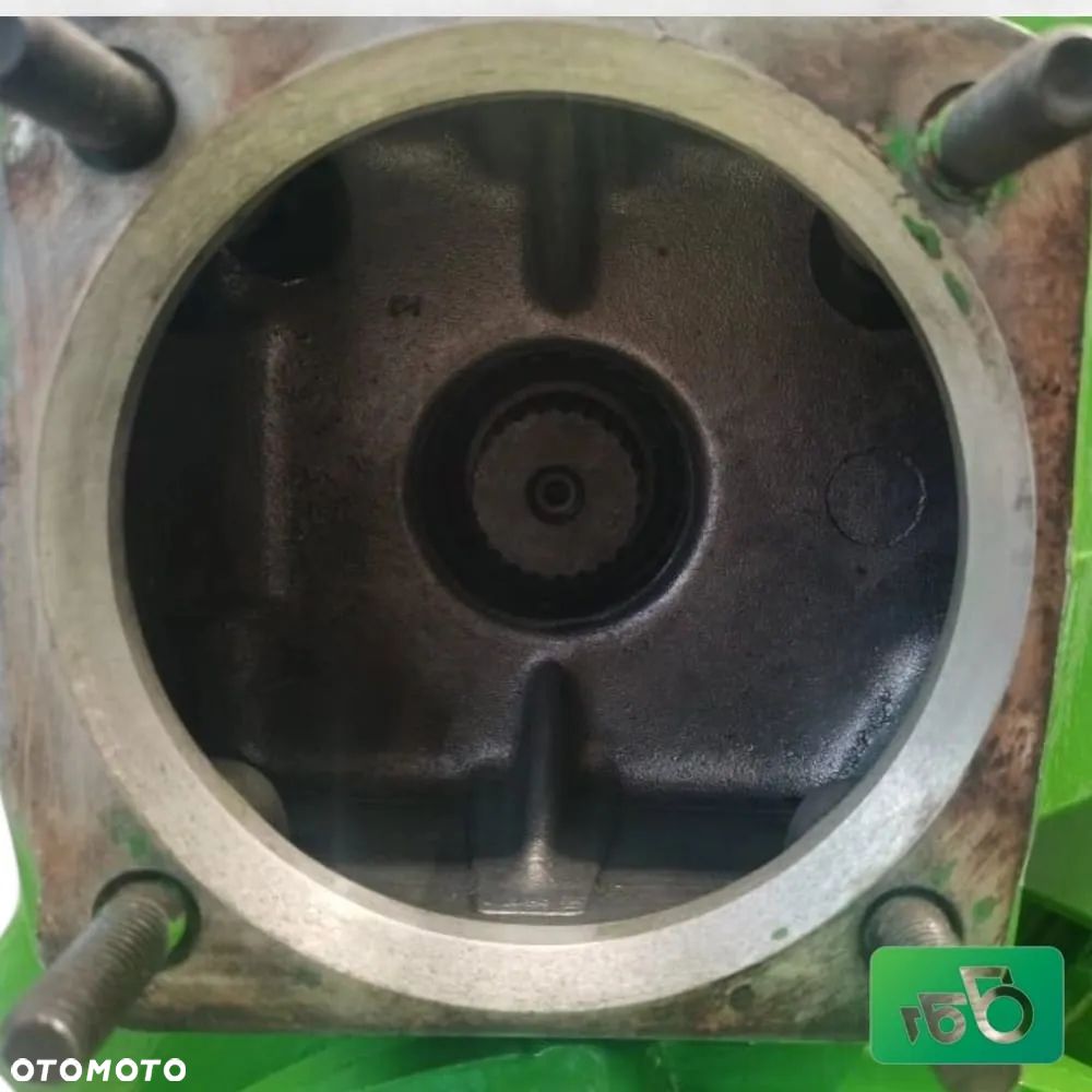 Skrzynia biegów Przekładnia AH203879 John Deere 9640 WTS - 8