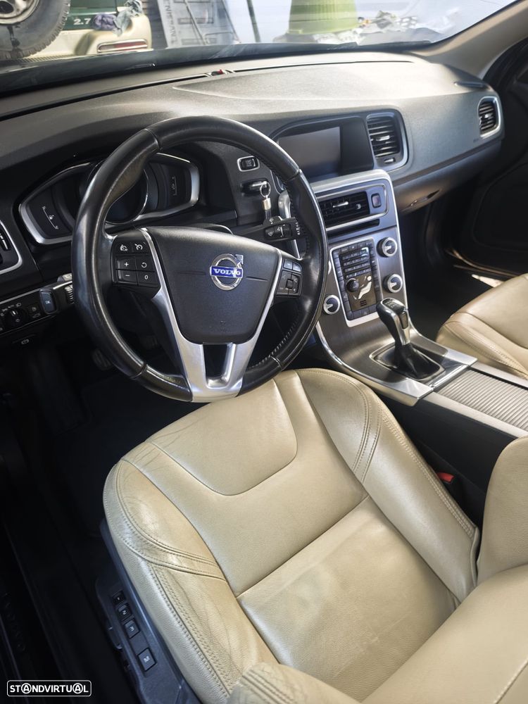Volvo S60 2.0 D3 Momentum - 5