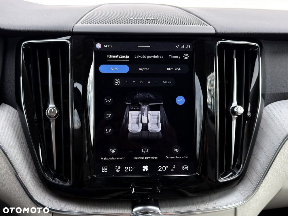 Volvo XC 60 - 28