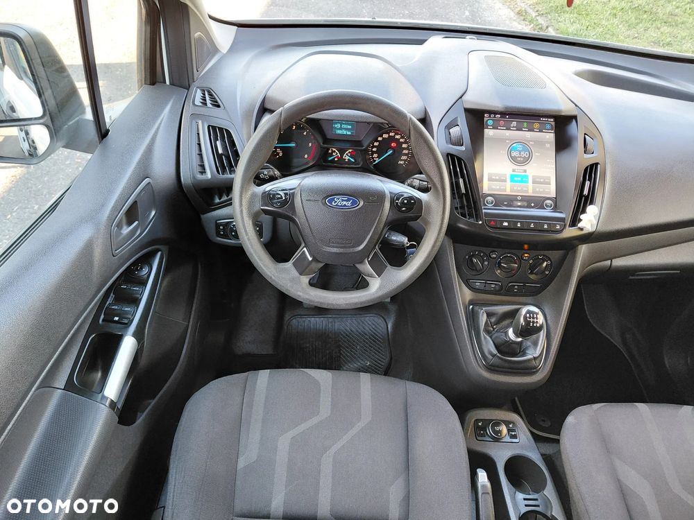 Ford Transit Connect - 6