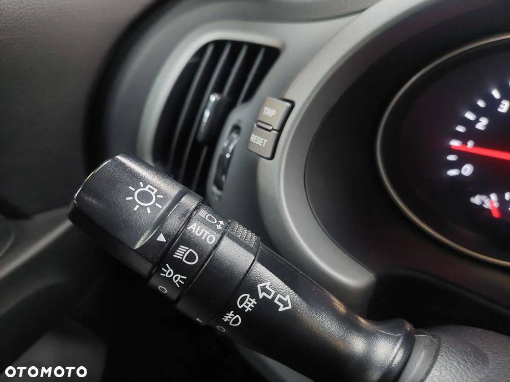 Kia Sportage 1.7 CRDI Business Line L 2WD - 18