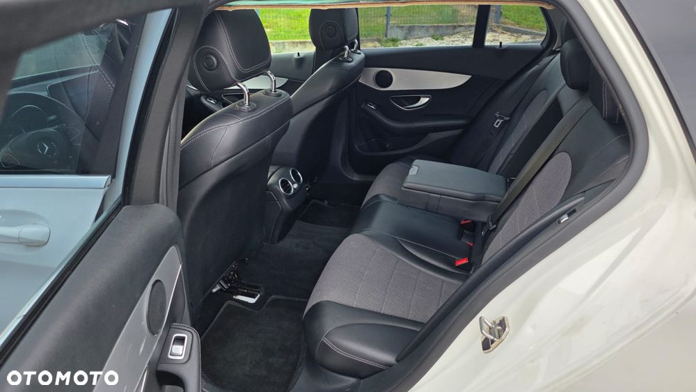 Mercedes-Benz Klasa C 220 (BlueTEC) d 7G-TRONIC Avantgarde - 13
