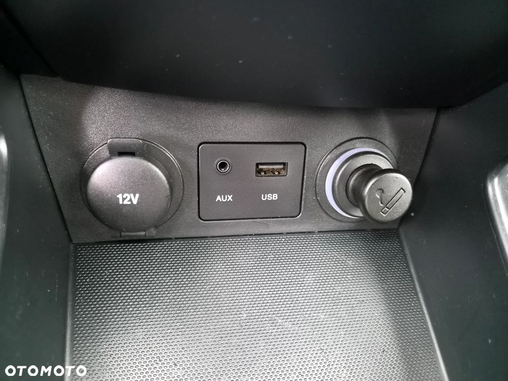 Kia Ceed 1.6 CRDi 90 Vision - 16